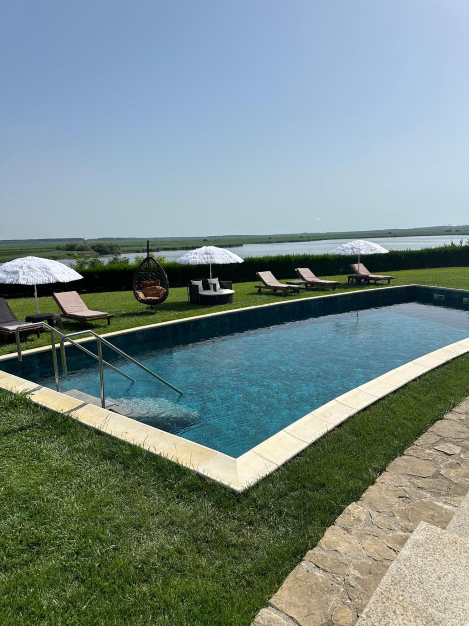 Casa Miralago Boutique Adults Only Tulcea Exterior photo